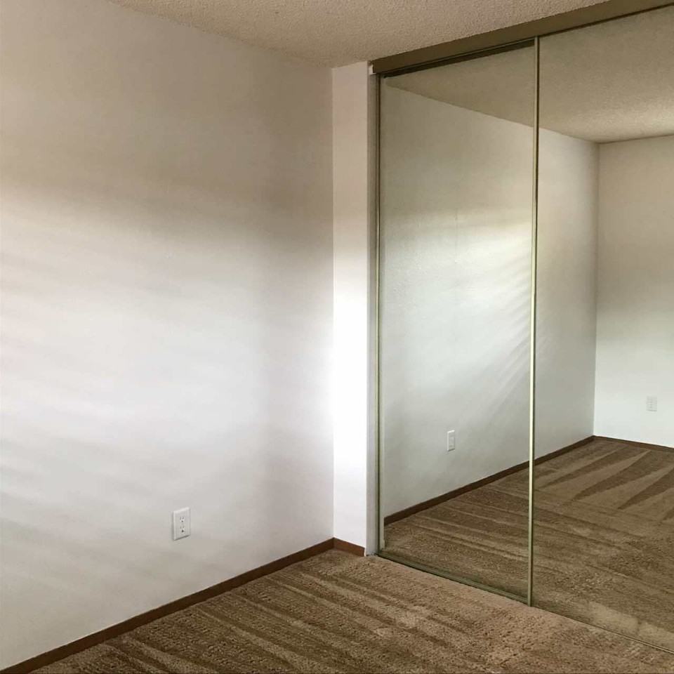 710 City Park Ave #1 - Photo 4 of 15