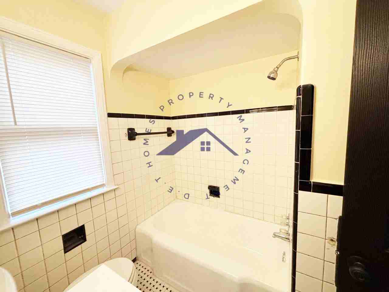 15100 Whitcomb St - Photo 7 of 20