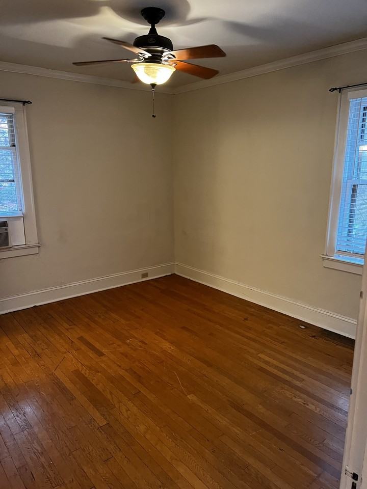 1830 Park Dr #3 - Photo 7 of 10