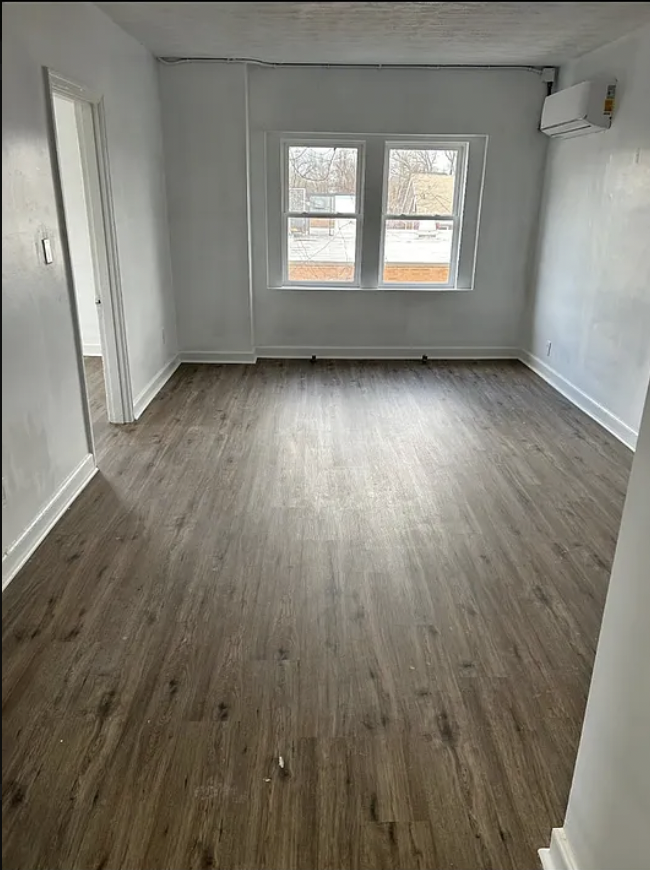 408 N Wayne St #8 - Photo 3 of 7