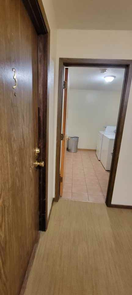 906 C Ave Nw #1 - Photo 5 of 7