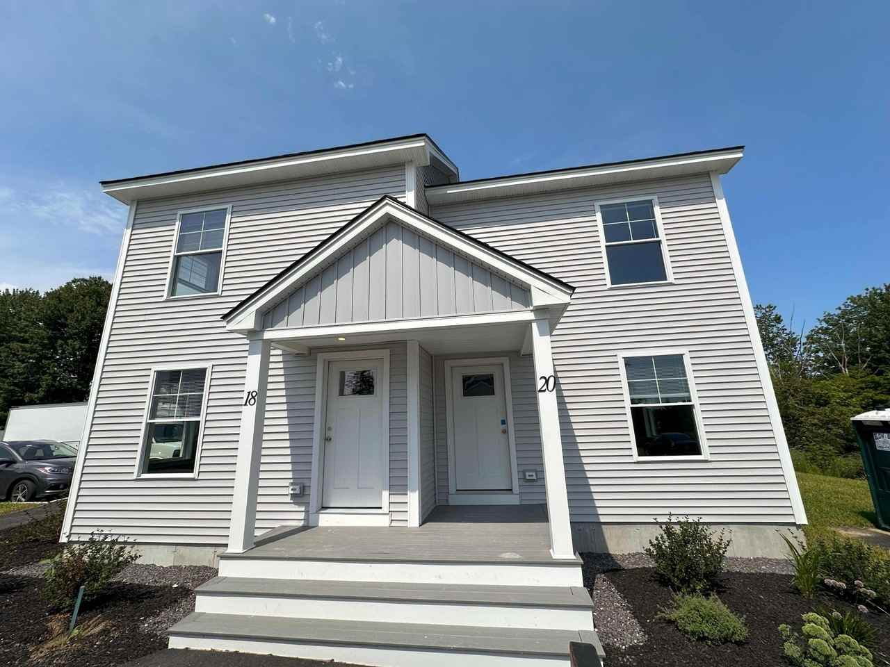364 Spring St - Photo 2 of 12