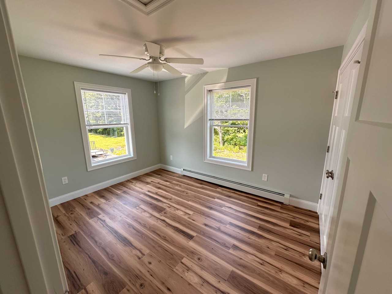 364 Spring St - Photo 3 of 12