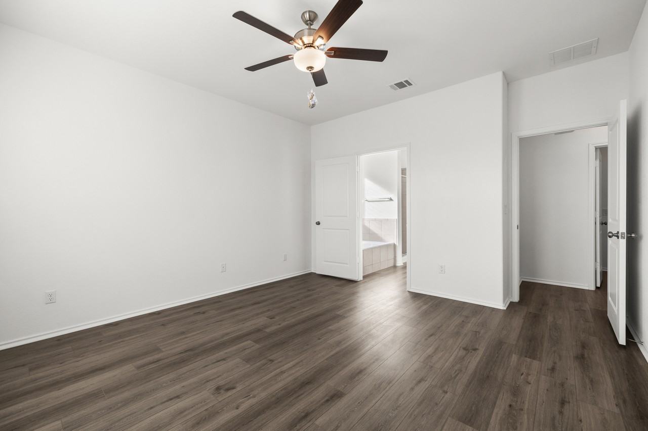 265 Vortex Pass - Photo 7 of 10