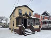 812 W Walnut St - Photo 1 of 1