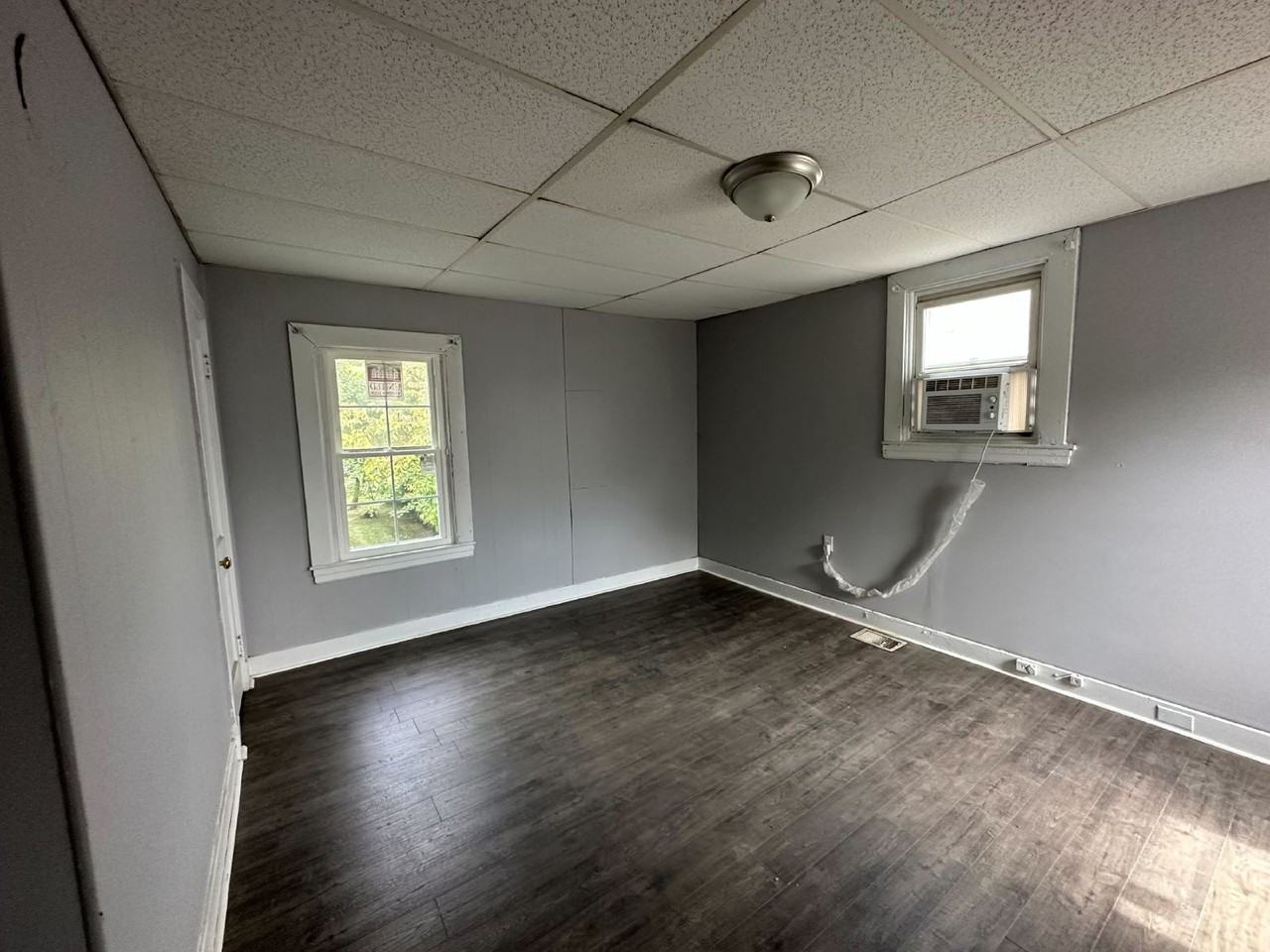 3605 Larkwood Ave - Photo 7 of 32