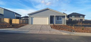 featured image of 1349 Ne Cobbleridge Loop