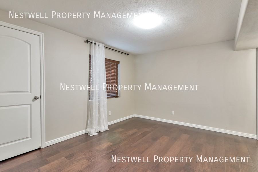 10413 N Morgan Blvd - Photo 3 of 50