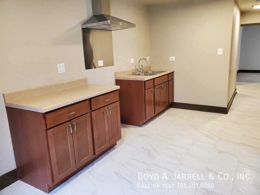 963 East 84th Street #002G2 - Photo 7 of 12