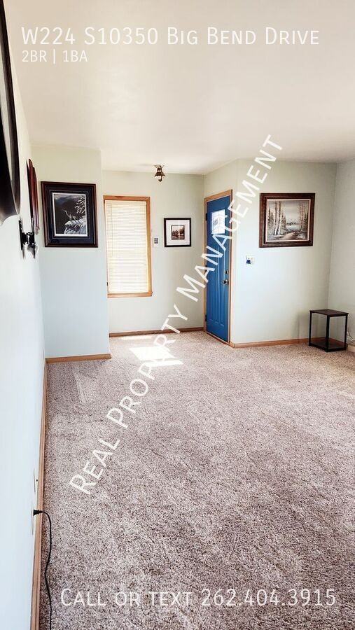 W224S10350 Big Bend Dr - Photo 2 of 19