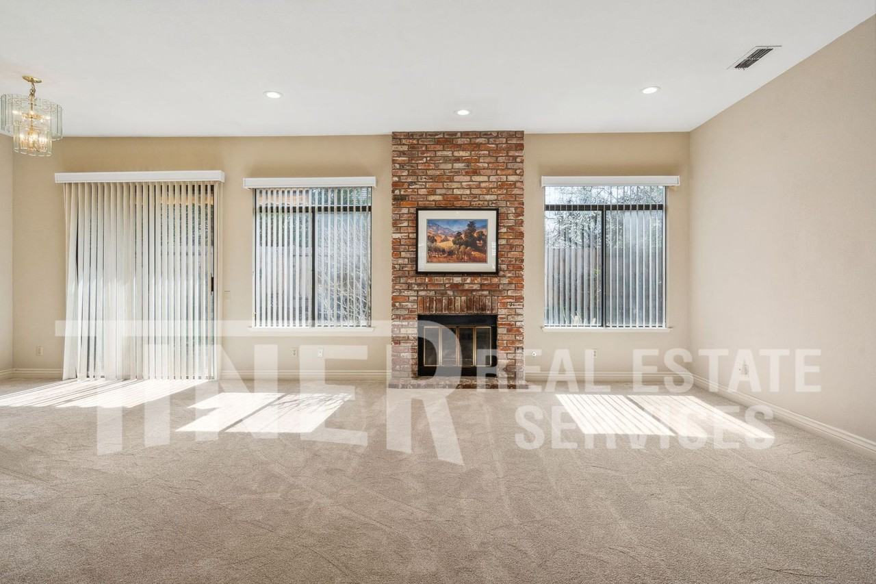 11536 Soda Springs Way - Photo 2 of 24