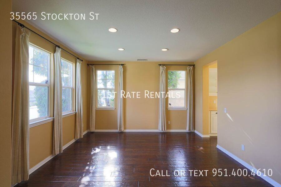 35565 Stockton St - Photo 3 of 18