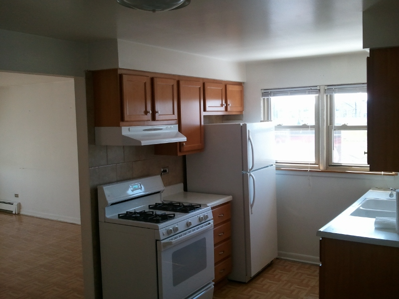 6150 S Pulaski Rd - Photo 3 of 12