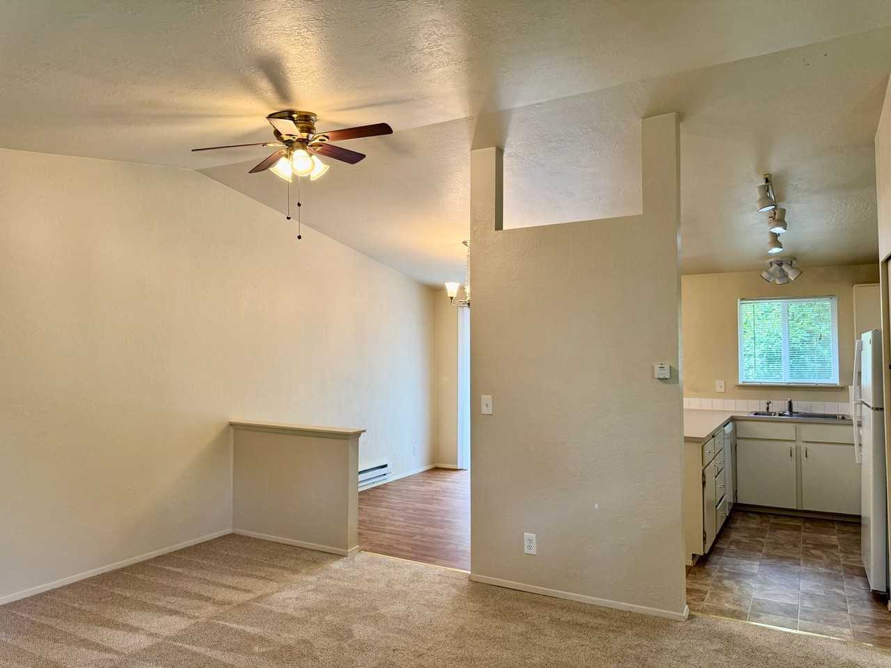 6915 Chico Way Nw - Photo 7 of 28