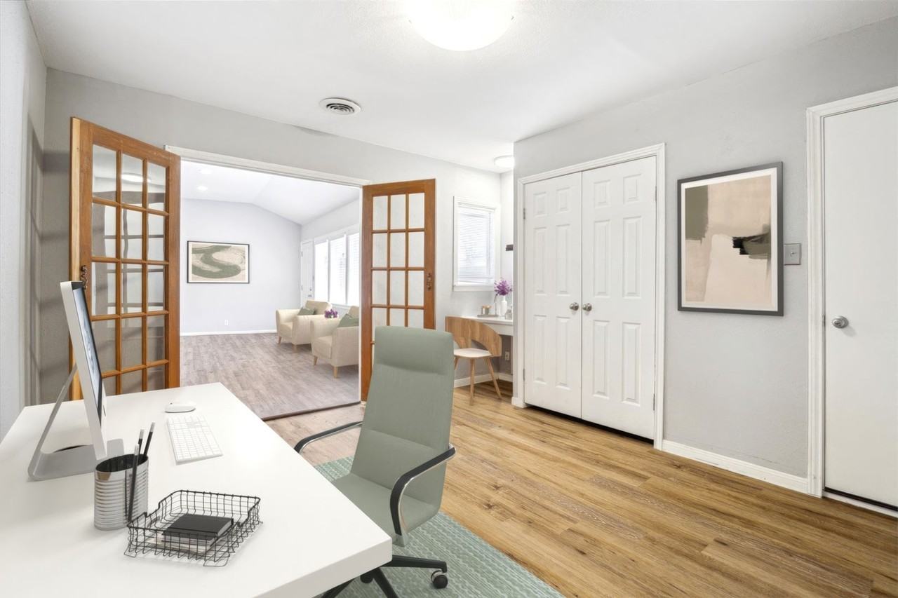 1444 W 43rd St - Photo 4 of 18