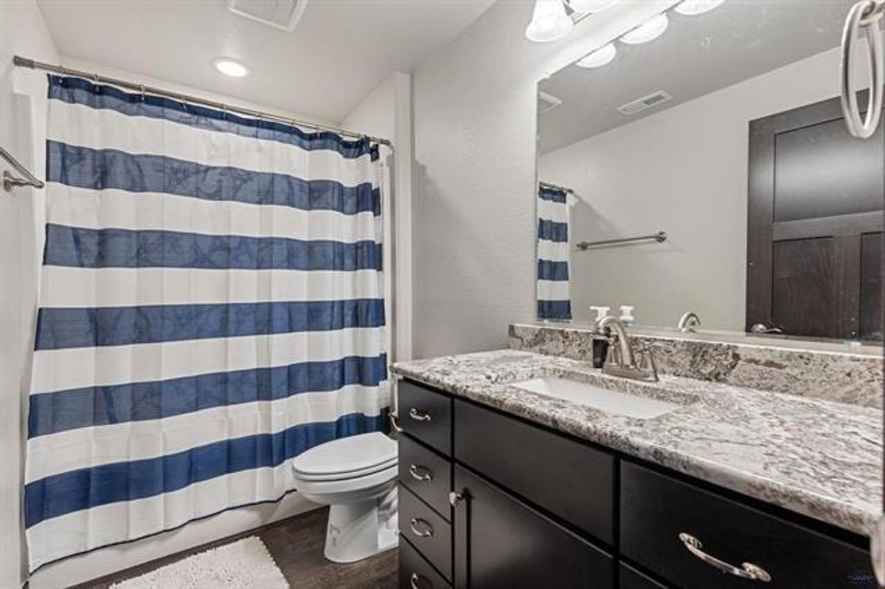 13570 Telluride St - Photo 3 of 27