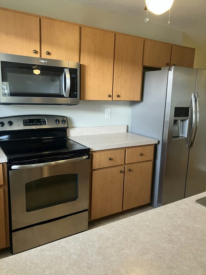 8617 44th Avenue Drive West - Photo 3 of 17