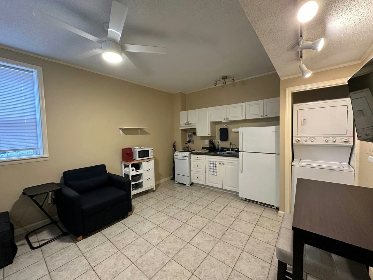 355 Sand Hill Road - Photo 6 of 14