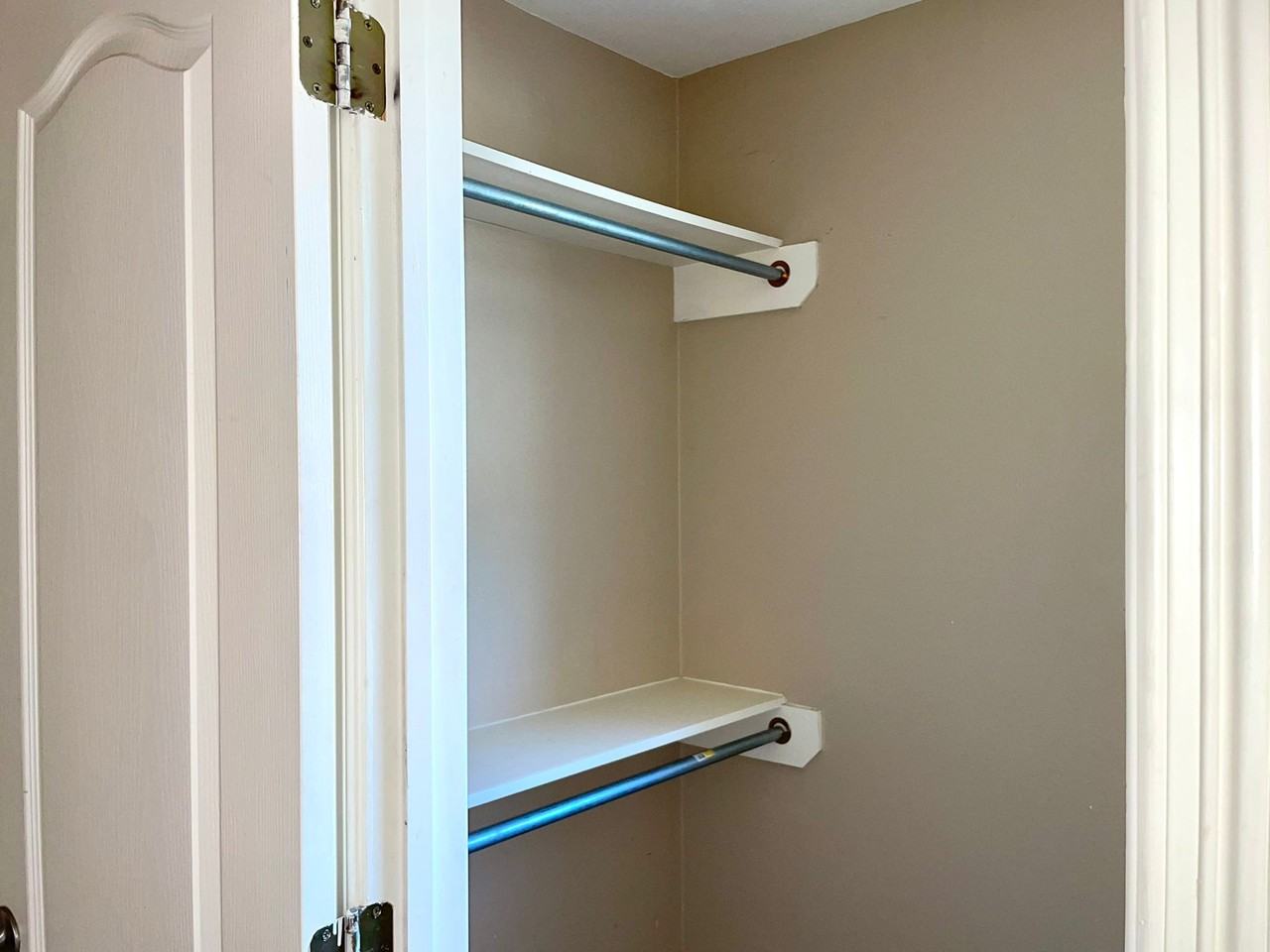 1303 W Kiwi Ave #2 - Photo 6 of 10