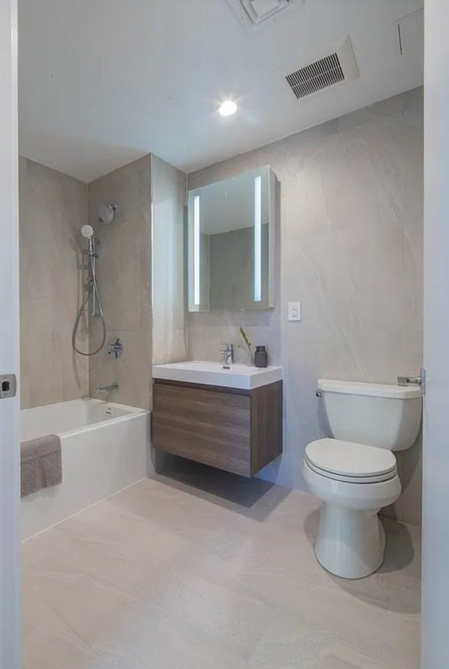 1433 31st Ave #1F - Photo 5 of 17