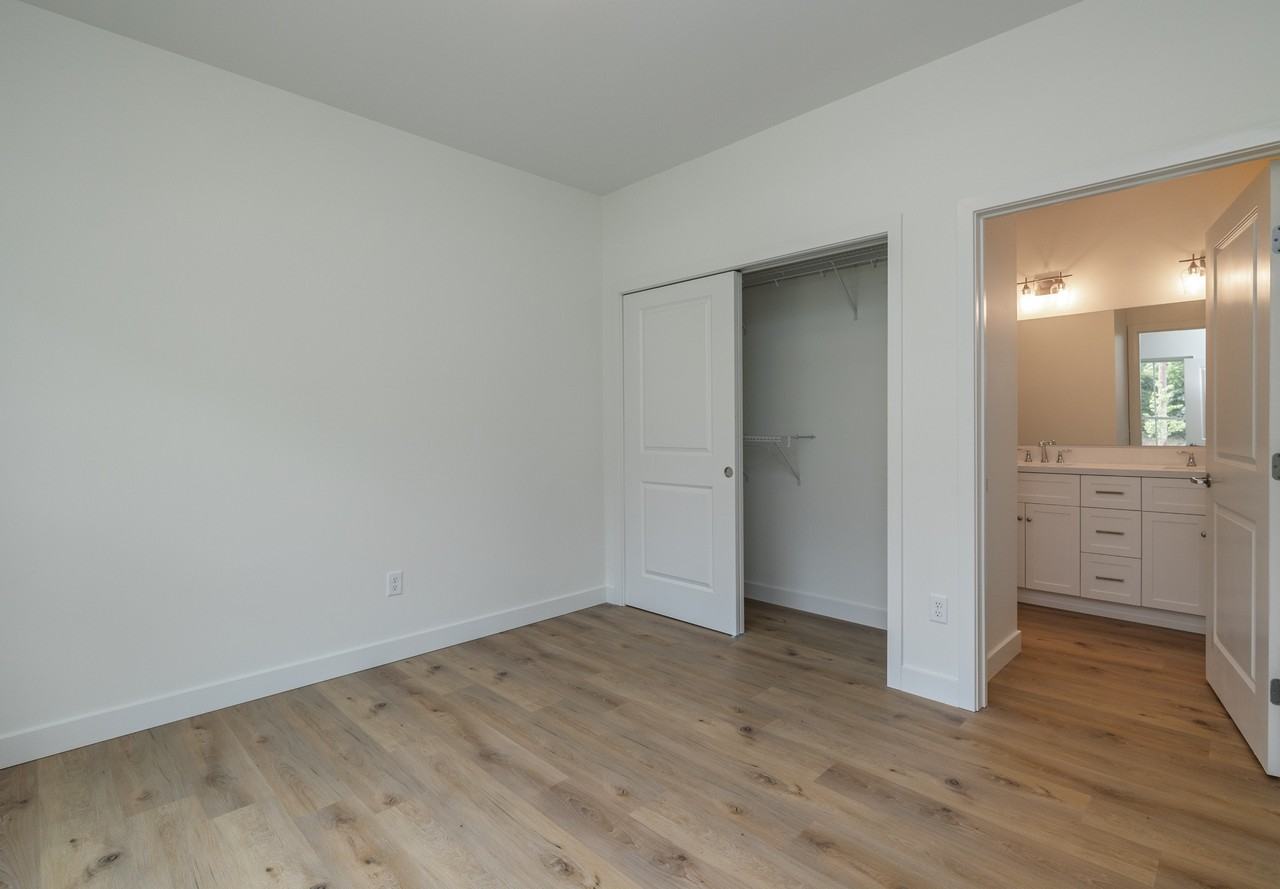 85 Harmony Hall Dr #2 - Photo 6 of 10