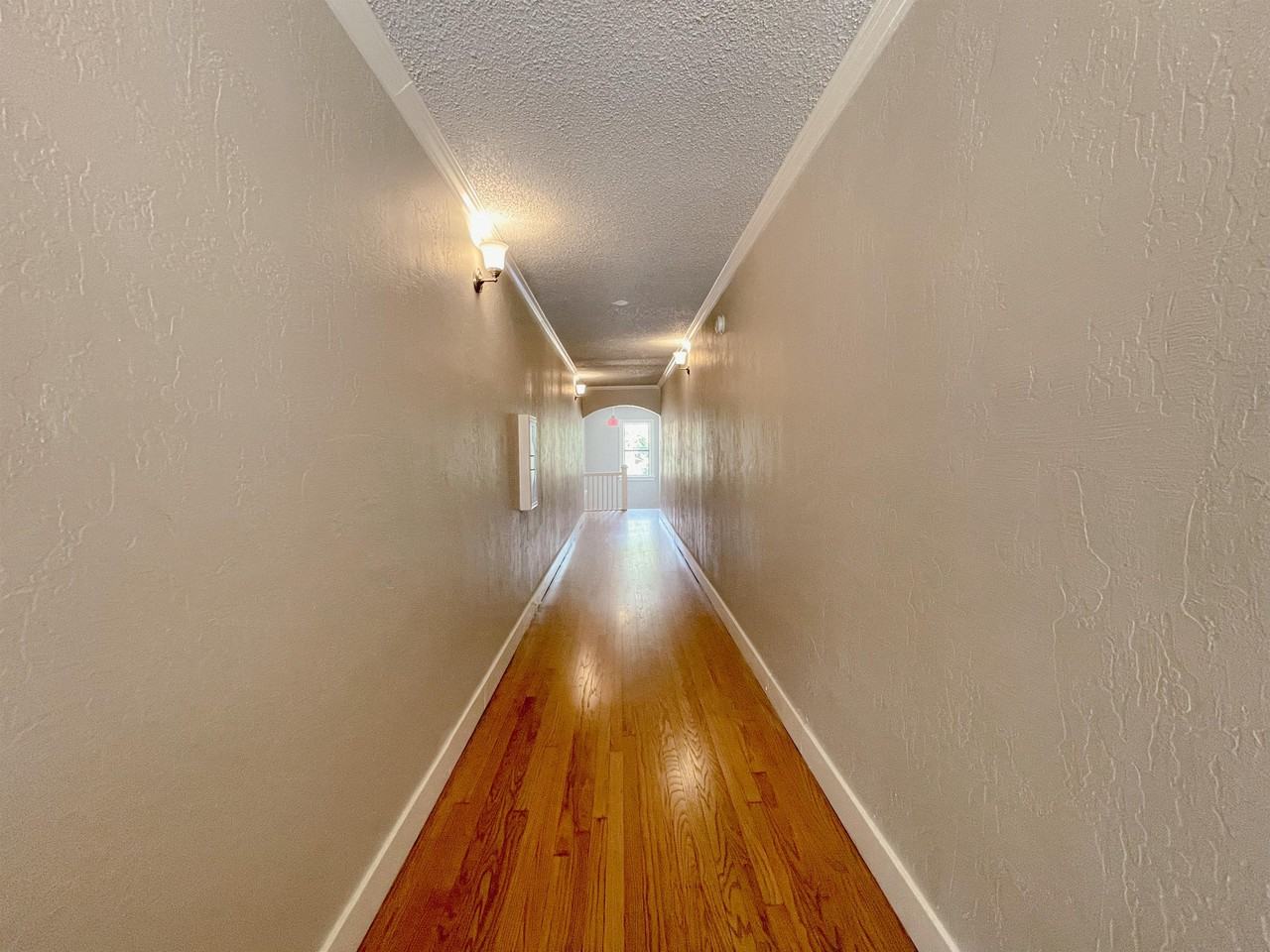 831 East Drive - Photo 6 of 7