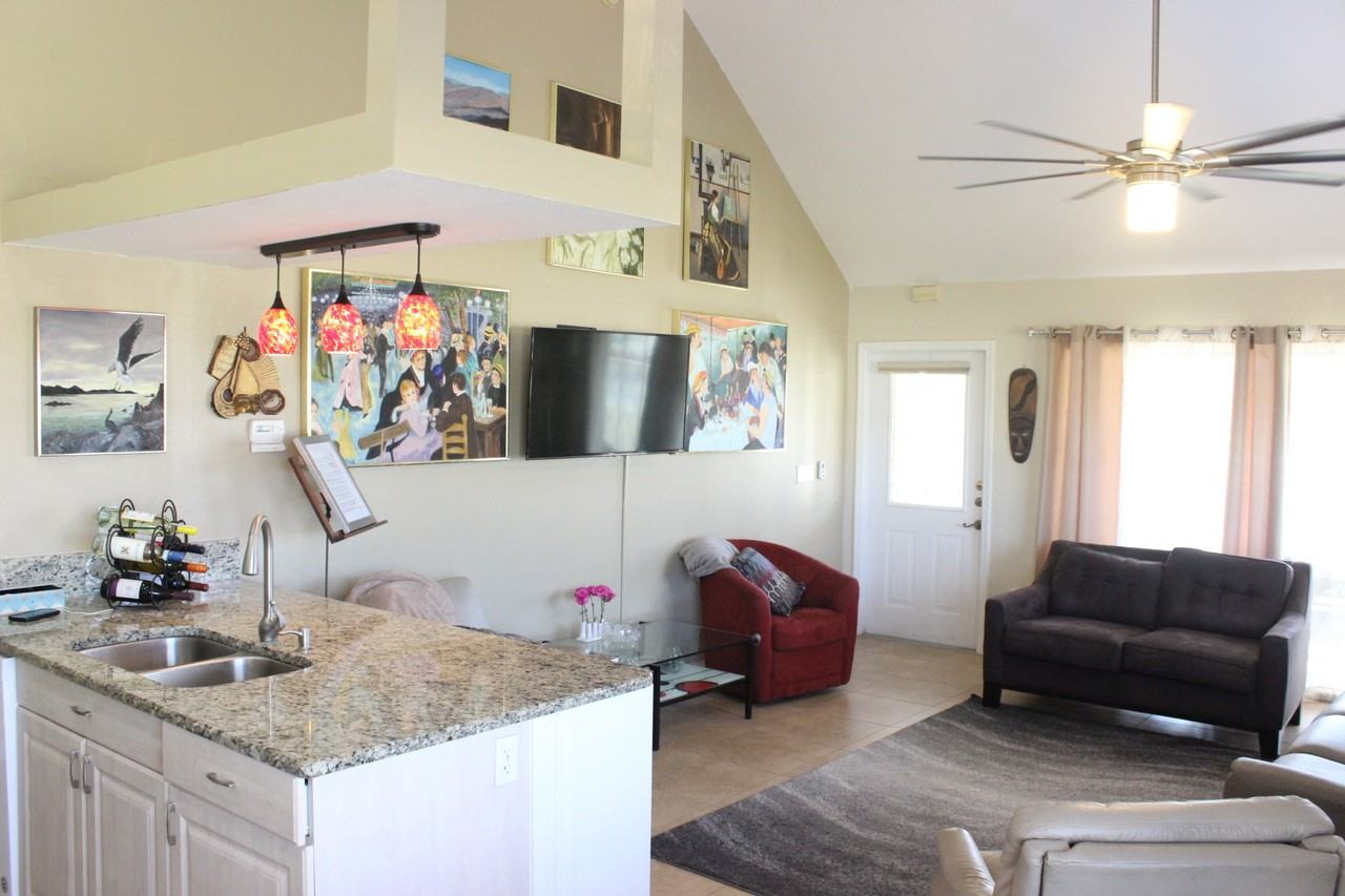 907 Cape Coral Parkway West - Photo 7 of 14