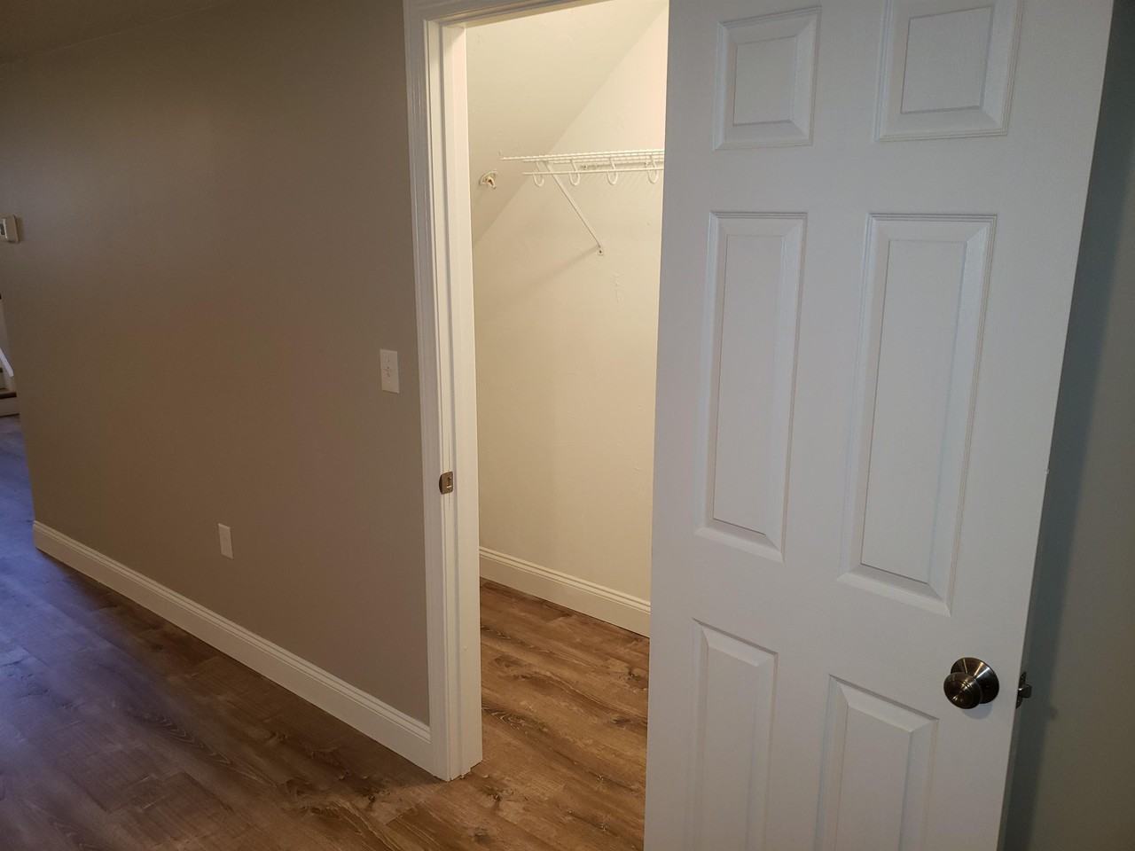 5 Twin Ponds Drive - Photo 4 of 45