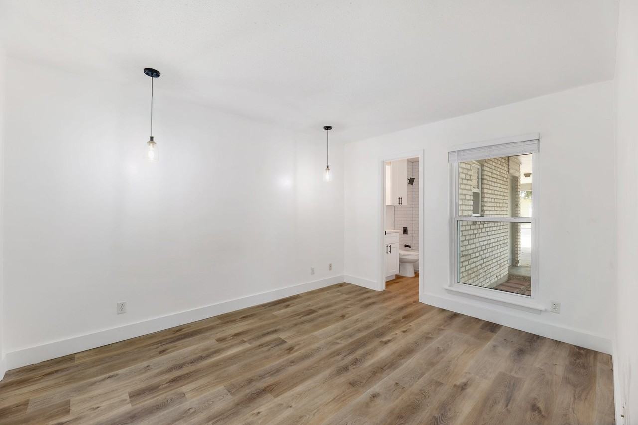 8312 Bowling Green Drive - Photo 5 of 10