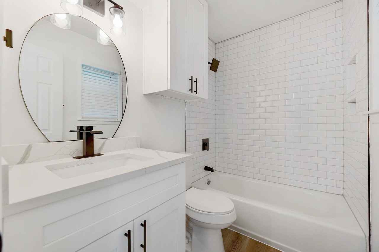 8312 Bowling Green Drive - Photo 6 of 10