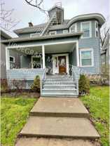 521 Oxford Street (SOLD 2.14.25) - Photo 1 of 1