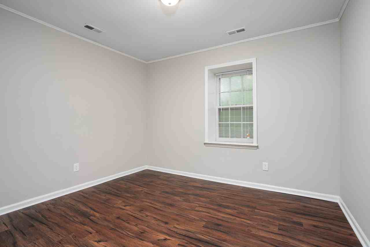 Planters St Duplexes - Photo 5 of 10