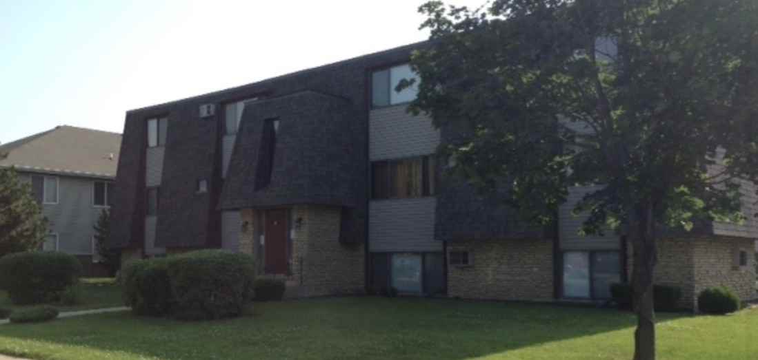 1500 Pioneer Road - Photo 3 of 22