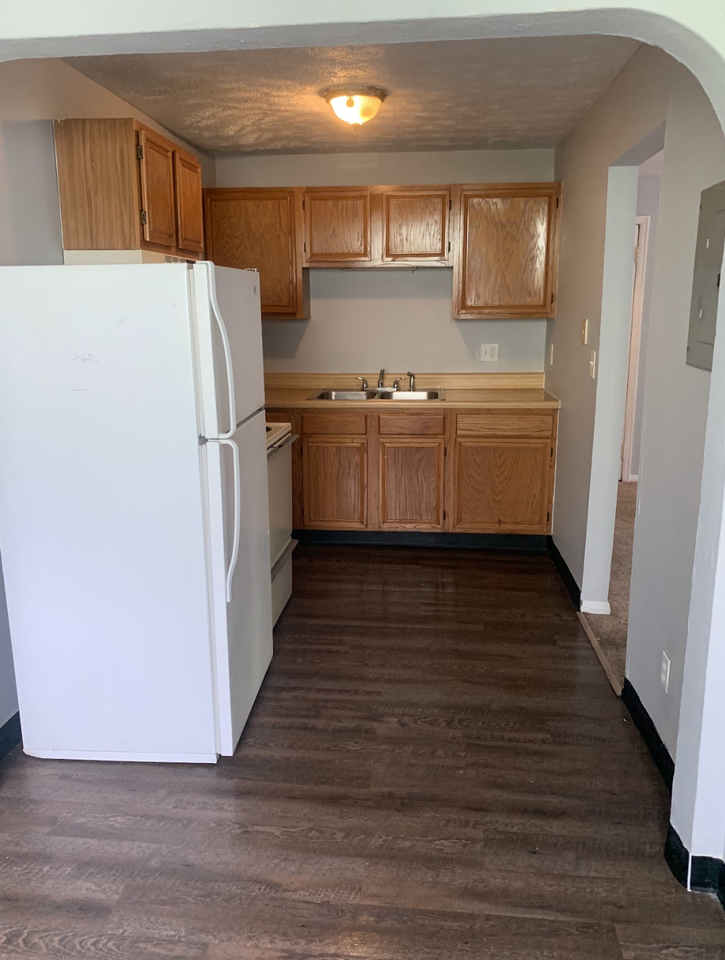 2039 Emerson Avenue - Photo 5 of 5