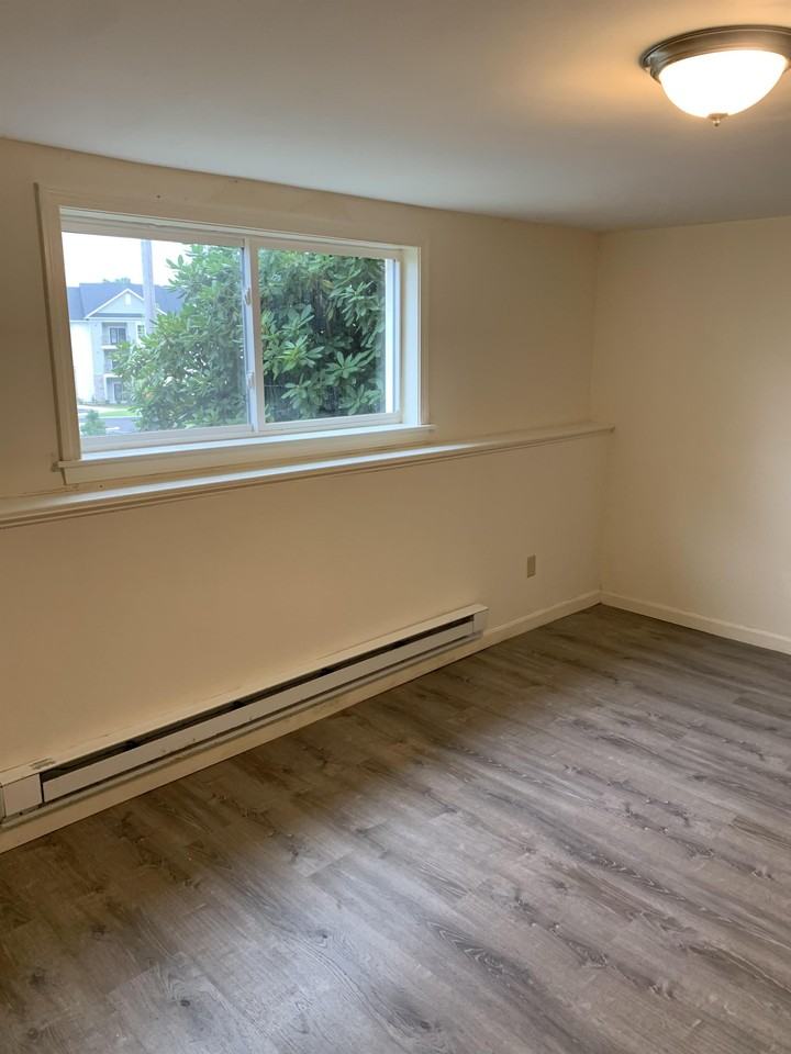 130 Dean Avenue - Photo 3 of 17