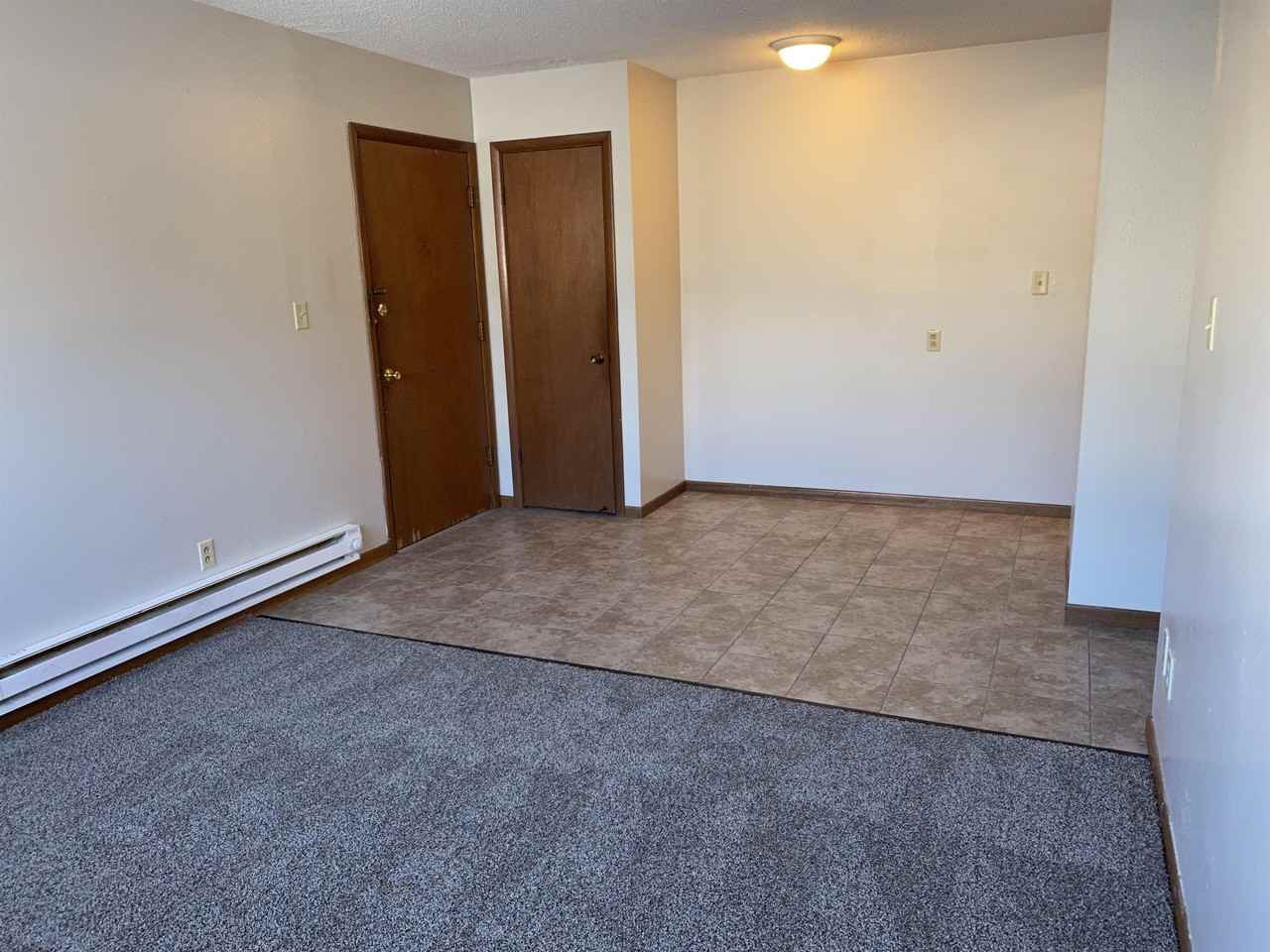 1810 A Ave - Photo 3 of 21