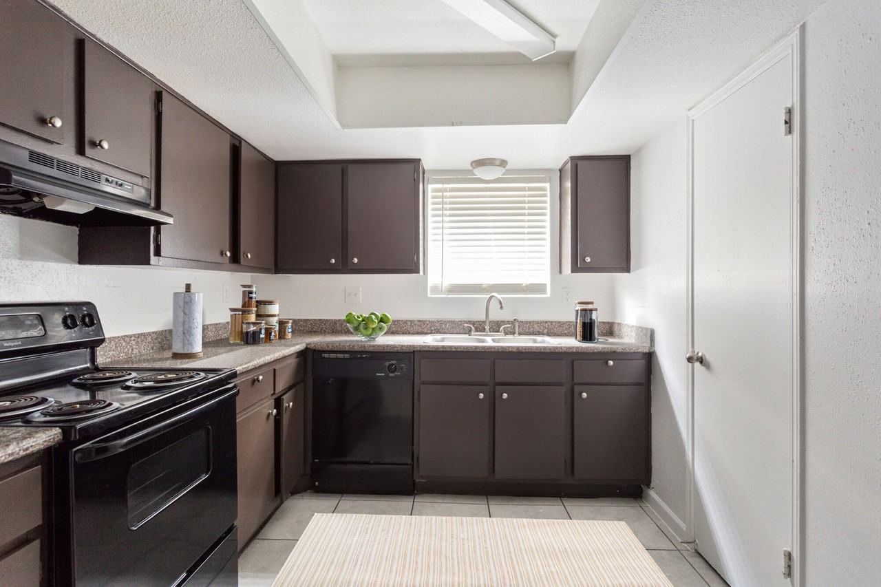 Villa Barcelona - Photo 7 of 19