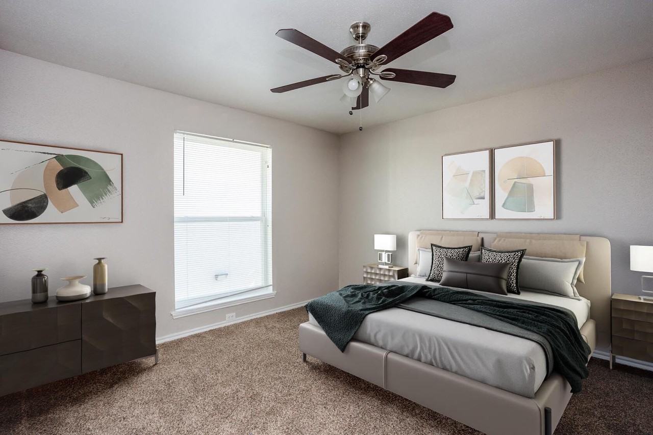 Victoria Park - Photo 2 of 50