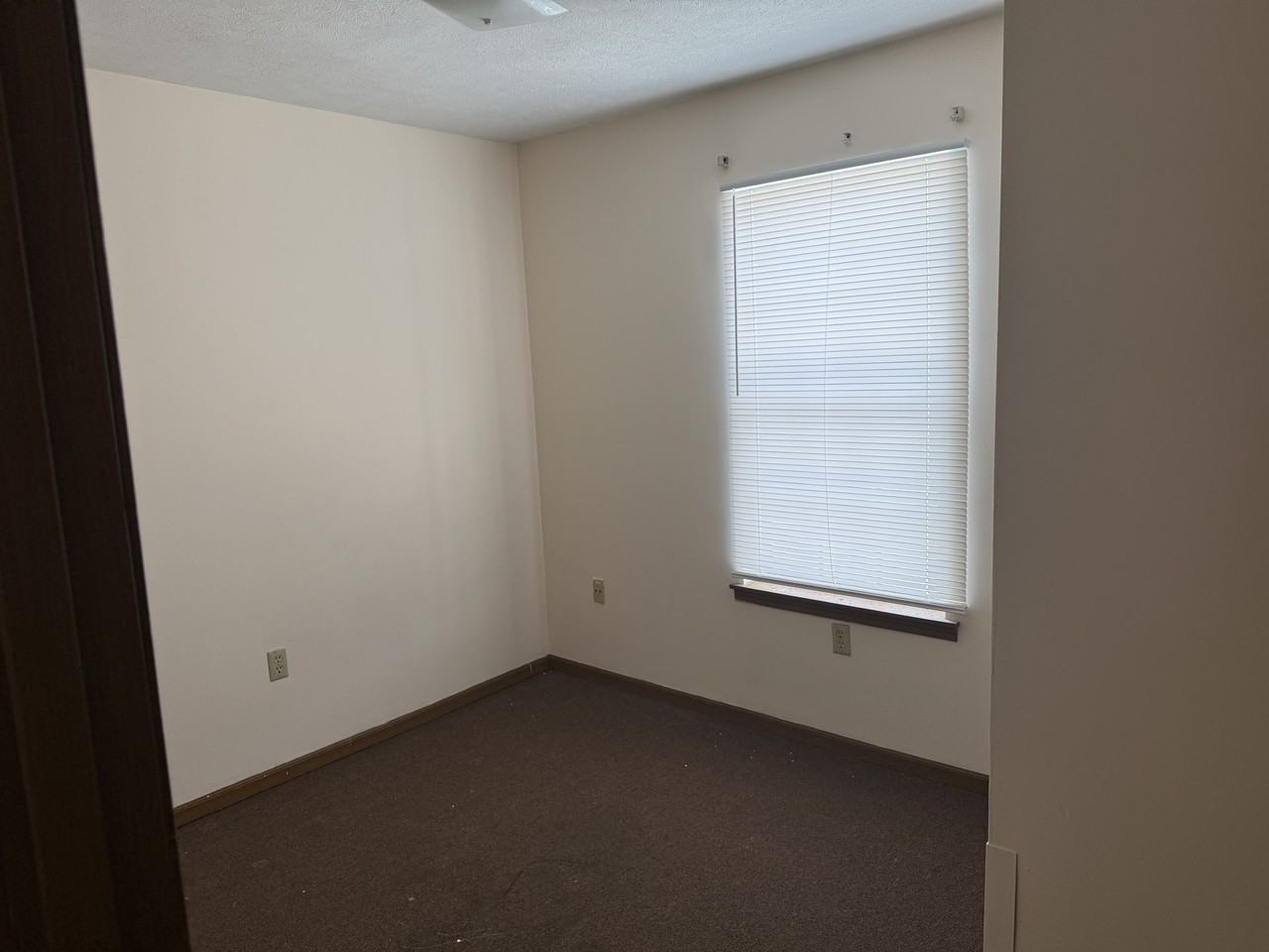 2070 Bradley Ct - Photo 7 of 18