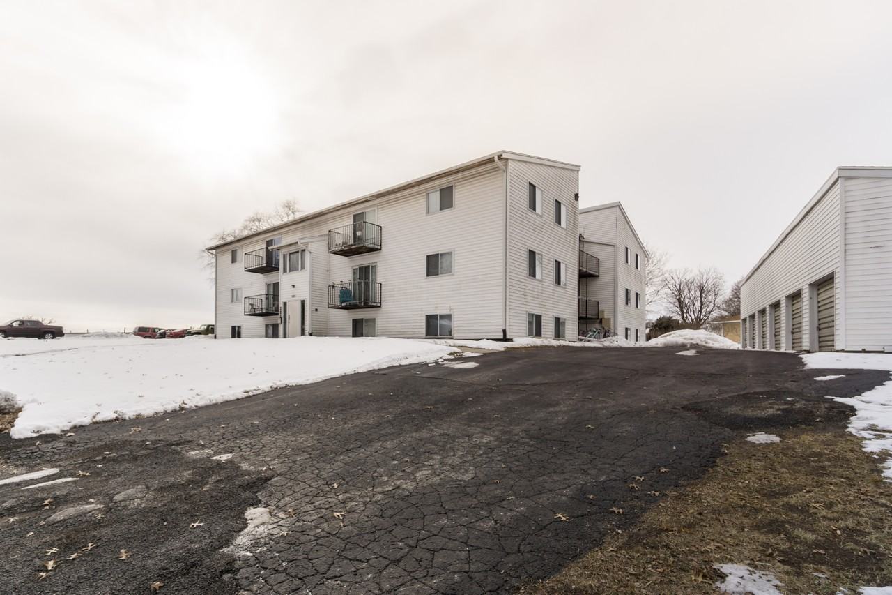 Scenic Dr 3223 - Photo 2 of 21