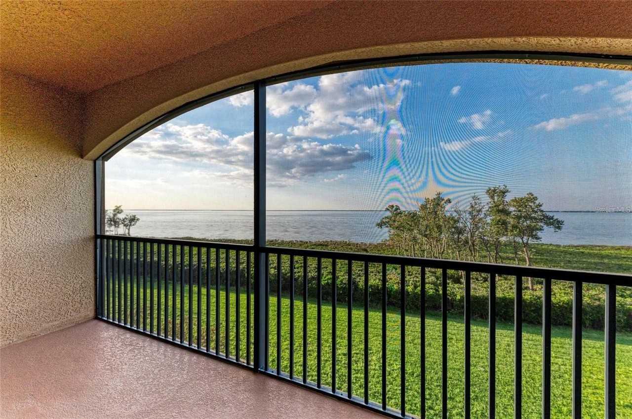 91 Vivante Blvd - Photo 5 of 38