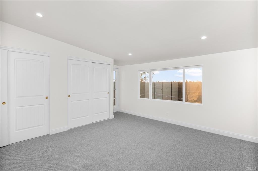 304 Avenida Cumbre - Photo 3 of 8