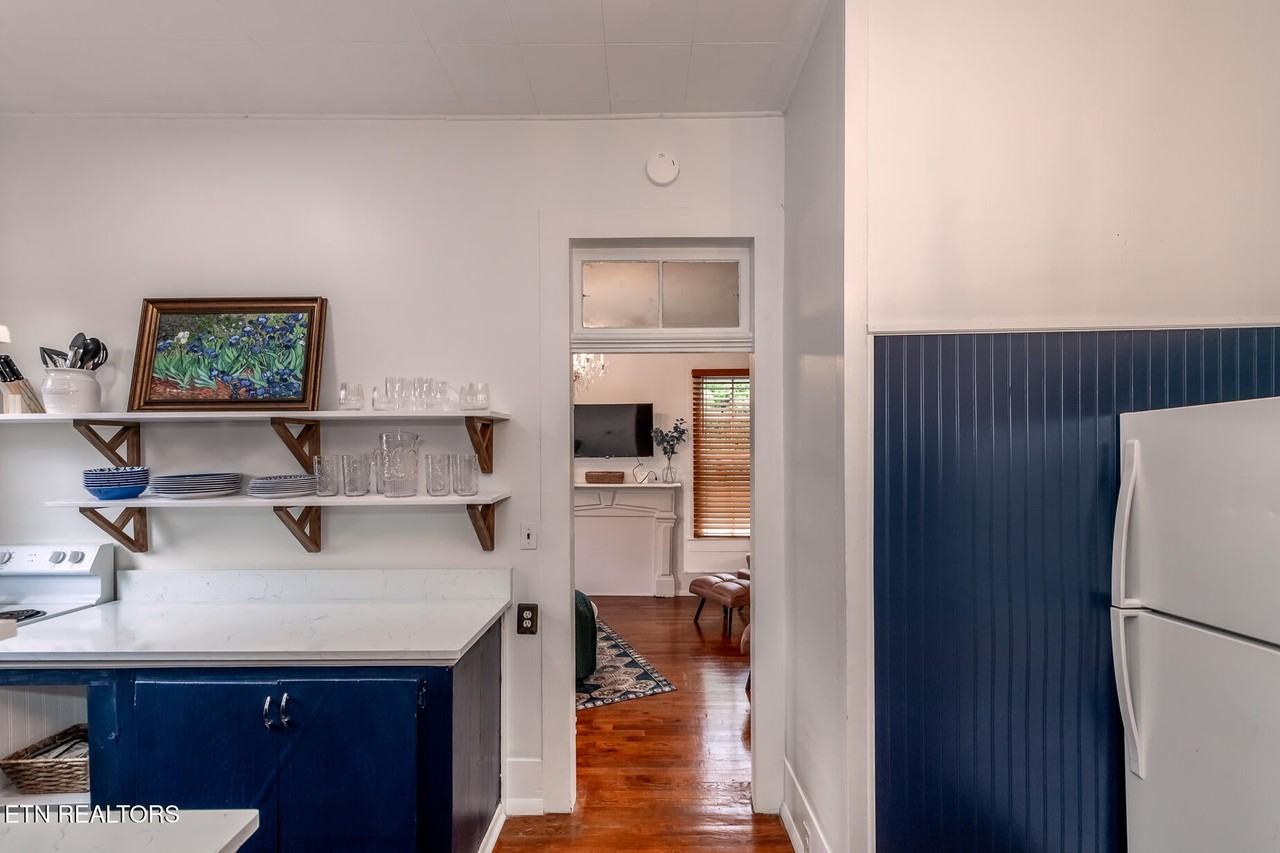 411 North 3rd Street - Photo 5 of 11