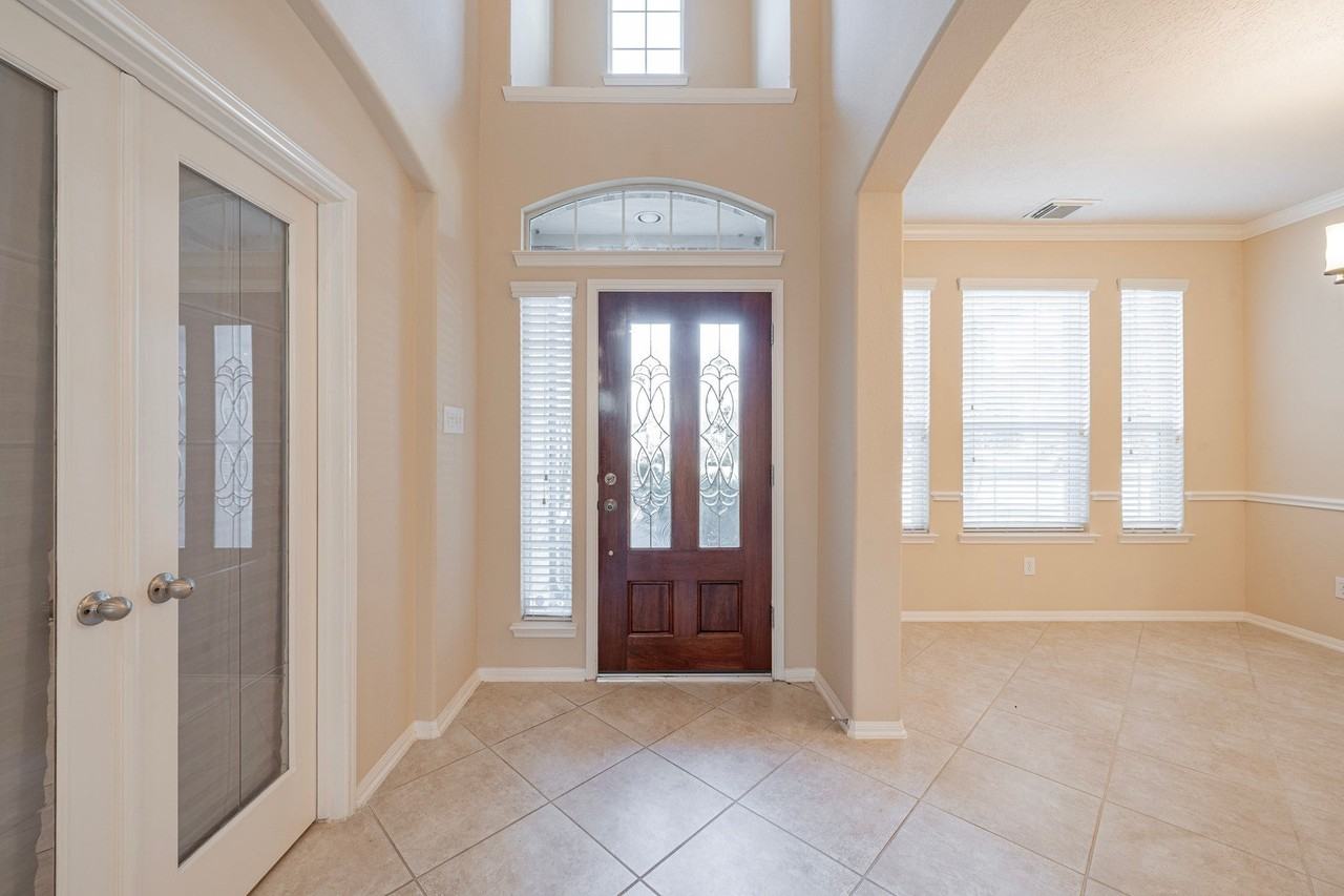 3 Pomerelle Pl - Photo 3 of 45