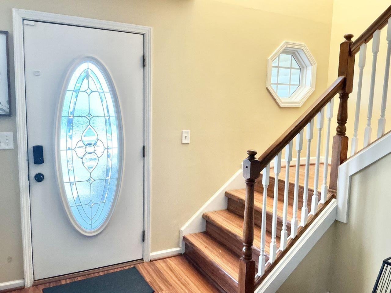 404 Taylor Thomas Ln - Photo 2 of 13