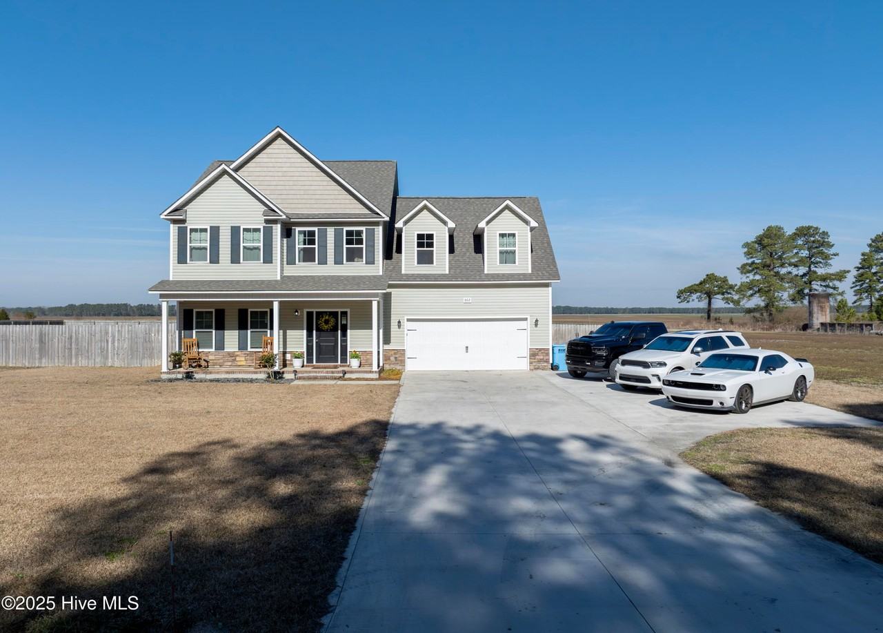 802 Five Mile Rd - Photo 2 of 34