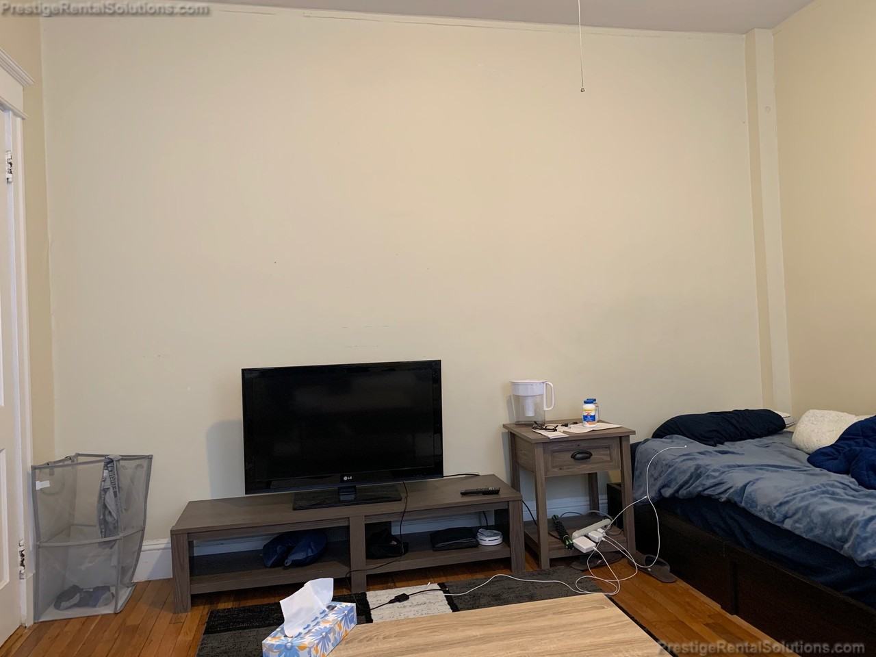 Woodstock Ave. & Kelton St #9 - Photo 2 of 10