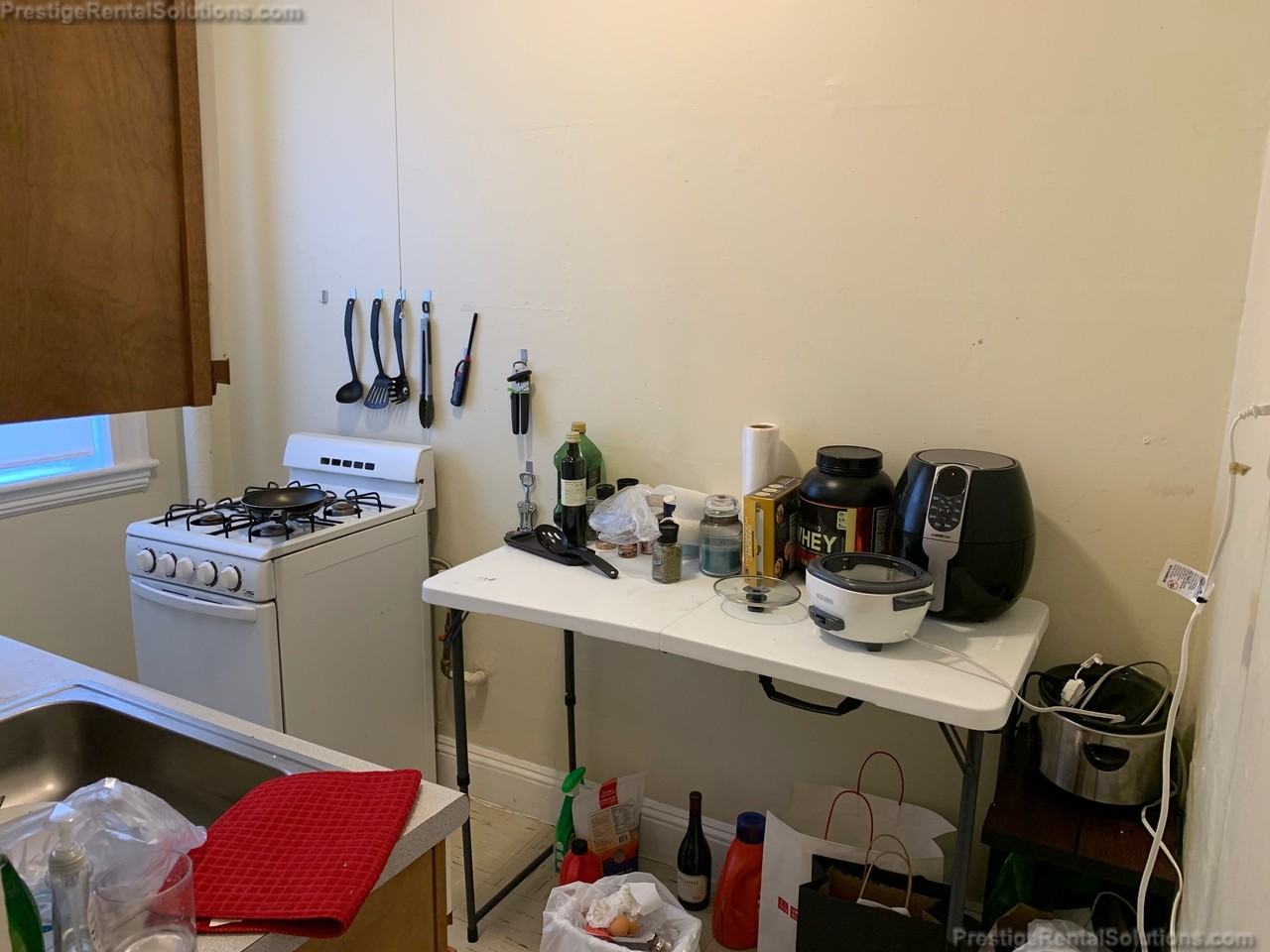 Woodstock Ave. & Kelton St #9 - Photo 5 of 10