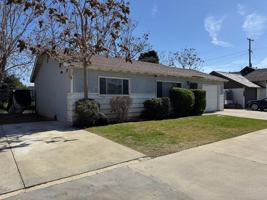 featured image of 1233 W Grand Ave