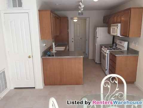 506 Recognition Pl - Photo 2 of 15